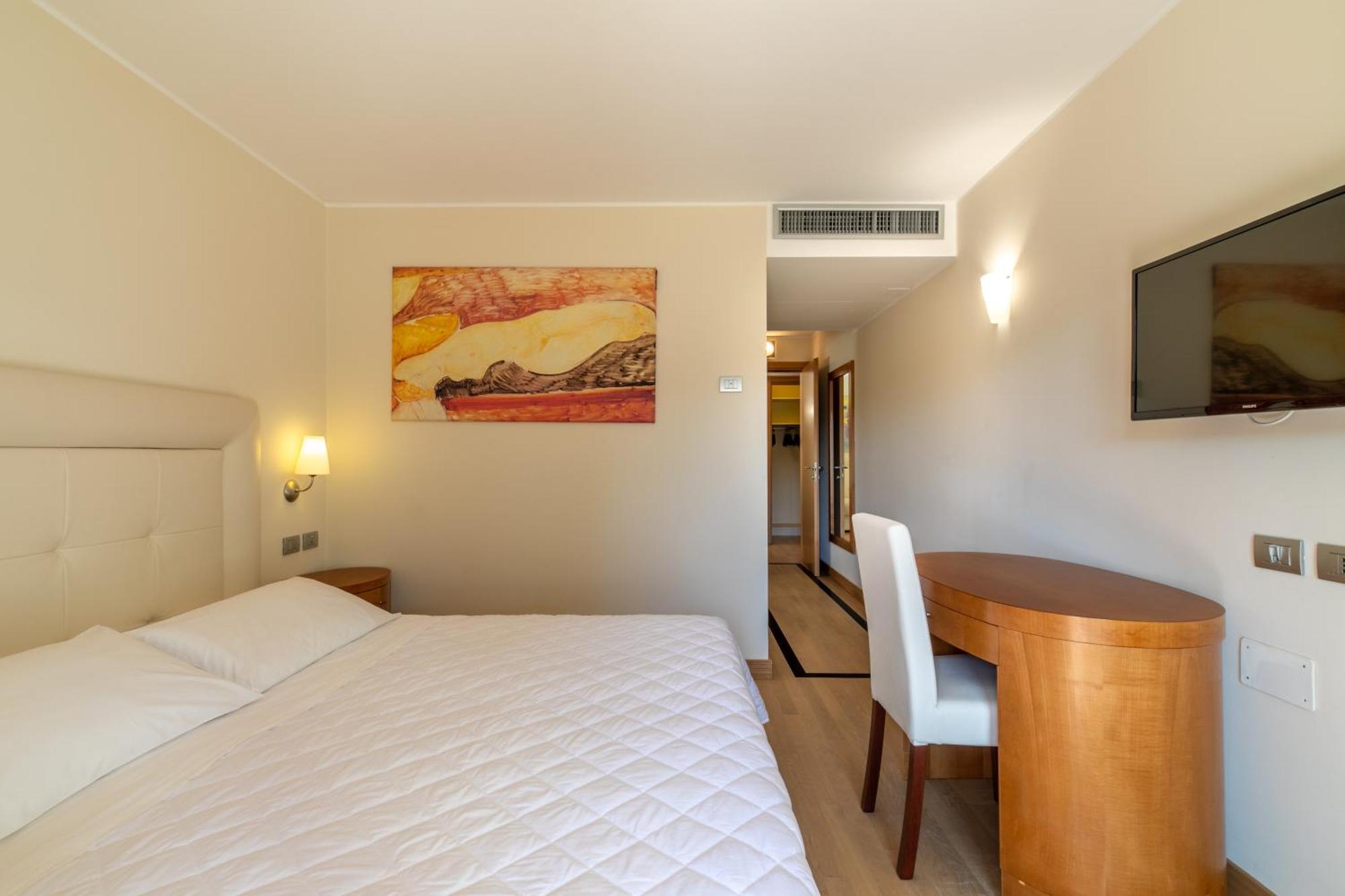 Hotel Villa Doimo Lignano Sabbiadoro Exterior foto