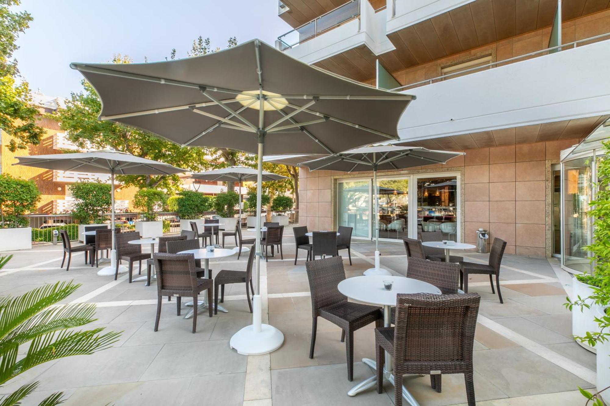 Hotel Villa Doimo Lignano Sabbiadoro Exterior foto